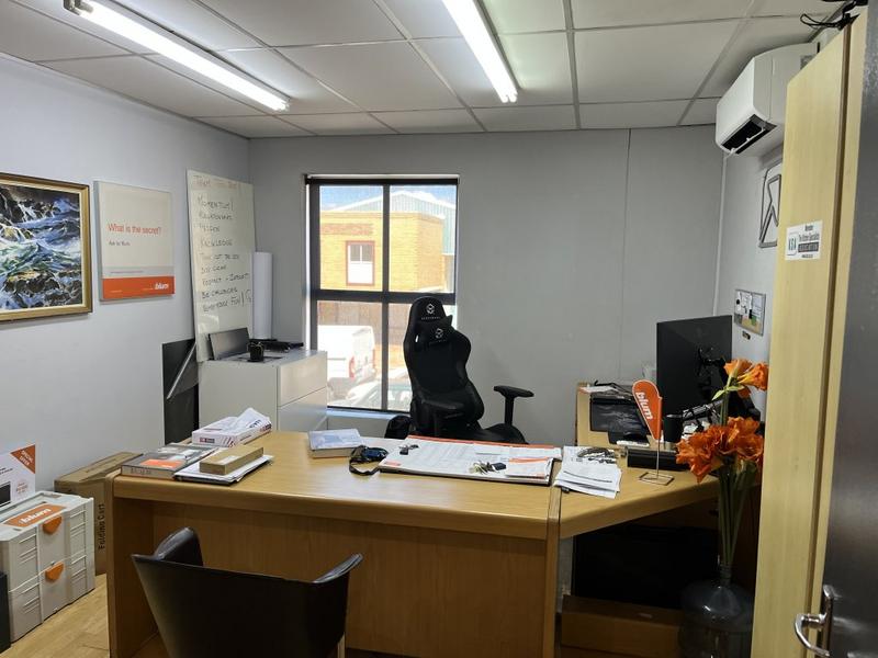 To Let commercial Property for Rent in Montague Gardens Western Cape